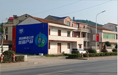 荥阳写真布和喷绘布的区别?